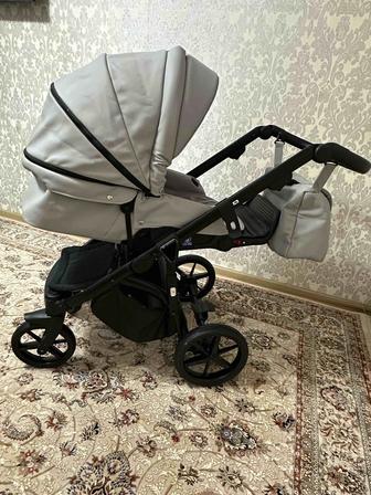 Продам коляску