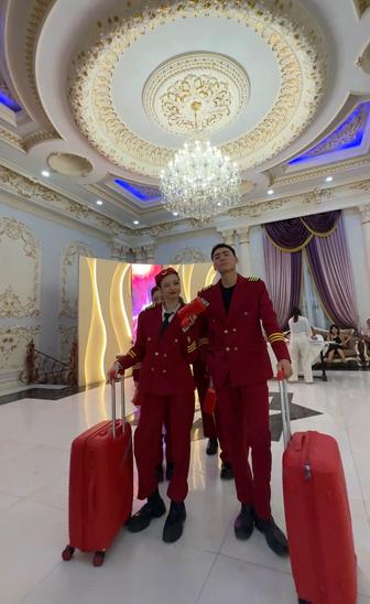 Стюардесса и стюарт костюмы