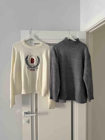 Свитер женский