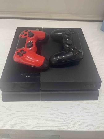 Продам игровую приставку PS4