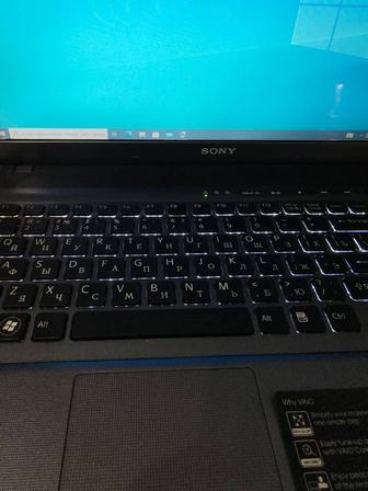 Продам ноутбук Sony Vaio i7 в идеальном состоянии, срочно!