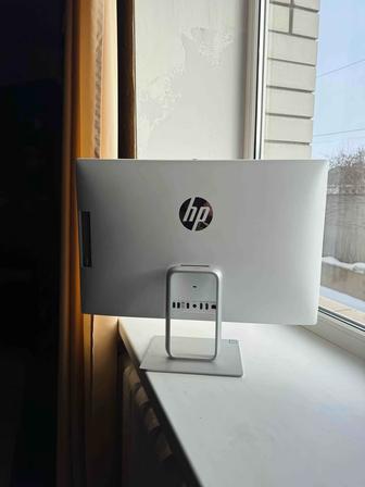 Моноблок HP Pavilion