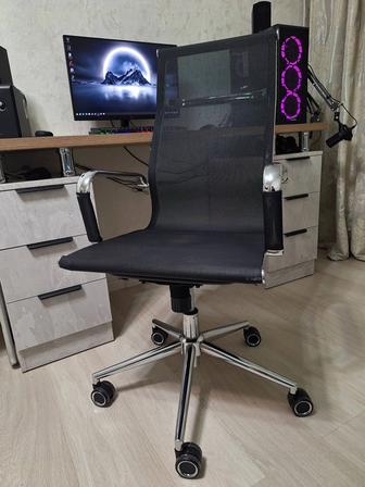 Компьютерное кресло