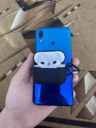 Huawei P SMART 2019 и Air pods