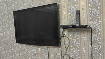 Срочно!Телевизор LG 107