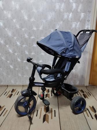 Трех-колесный велосипед с родительской ручкой