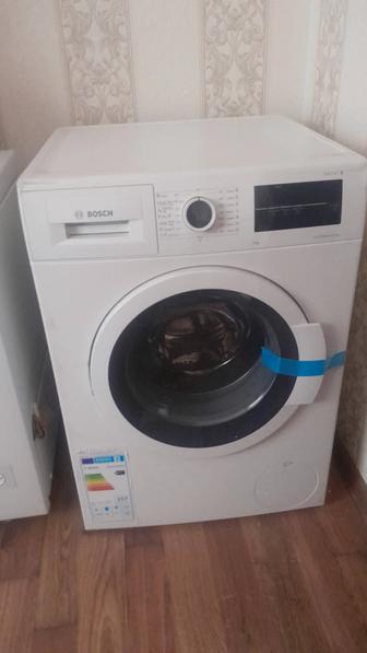 Продам стиральную машину BOSCH новая