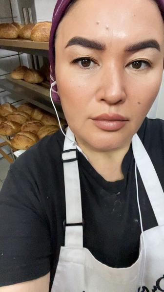 Пекарь