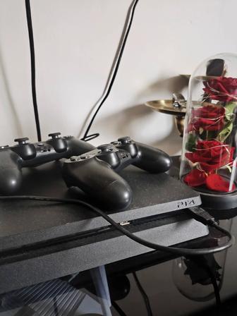 Sony PlayStation 4 slim 1TB