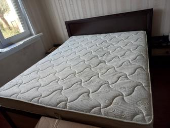 Матрас двуспальный б/у