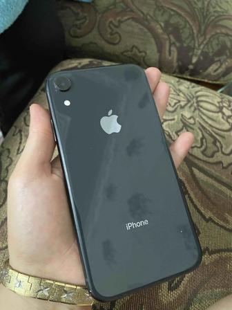 iPhone XR 64 Гб