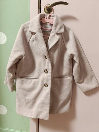 Пальто. Размер 116