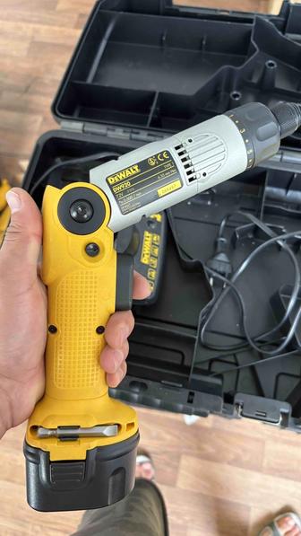 DeWalt электрический отвертка