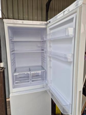 Продам новый холодильник Бирюса