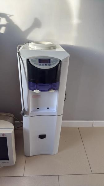 Продам кулер для воды.