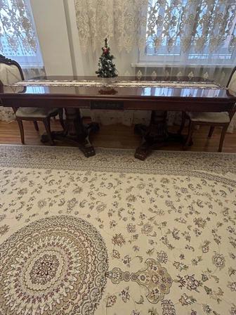 Продаю стол