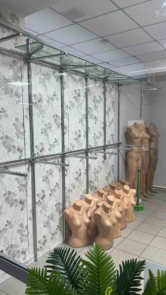 Стеллаж и Манекены