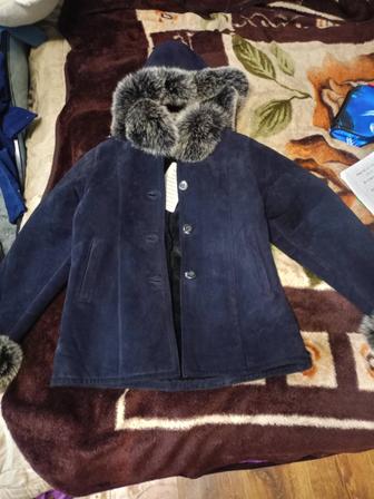 Продам женскую дубленку