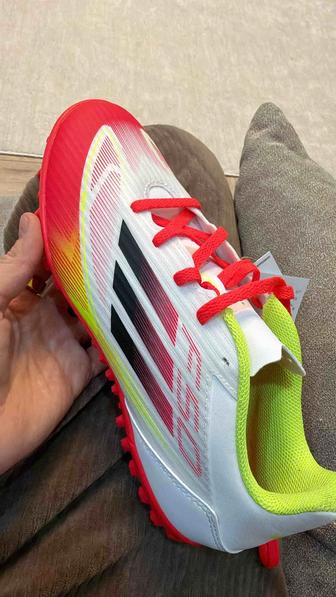 Сороконожки Adidas F50