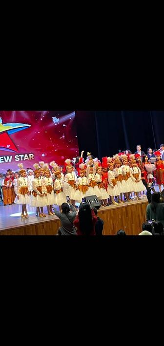 Платье казах.этно стилье красивая 5-11л девоч. носили 1-2 раза почти новая