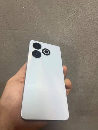 Продам телефон Infinix