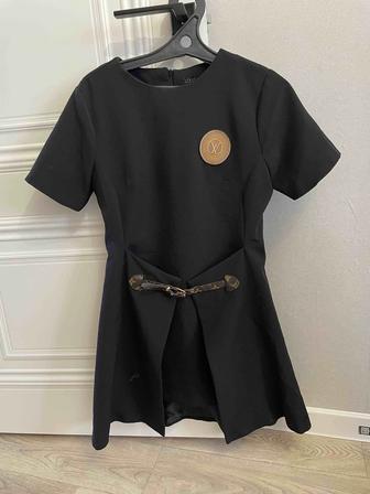 Продам платье