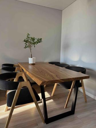 Продам Стол и Стулья