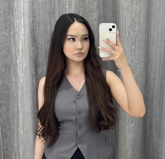 Официант / официантка