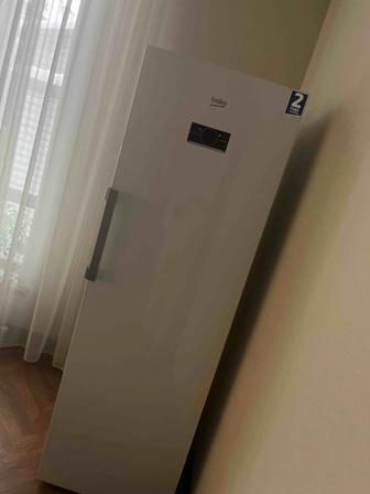 Продам морозильник