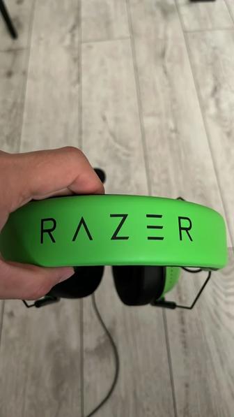 Наушники Razer BlackShark V2 X зеленые