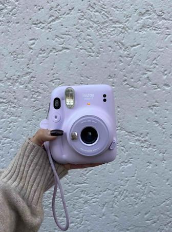 Instax