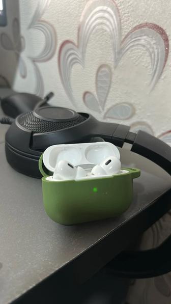 Продаю наушники airpods pro 2 (Б/У)