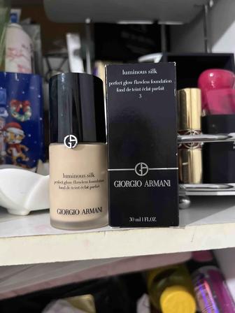 Giorgio Armani Luminous Silk Foundation тональный крем 3 30 мл