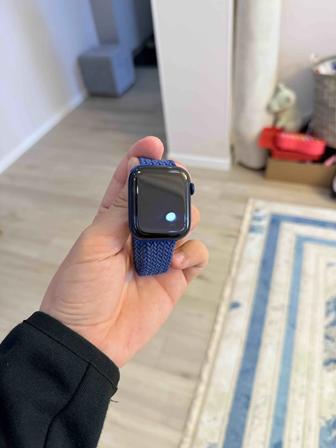 Продам Apple Watch 44 mm