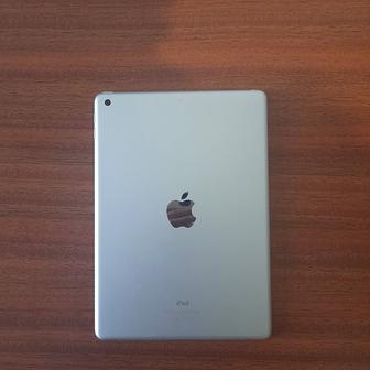 Планшет айфон А1893 на запчасти продаю.