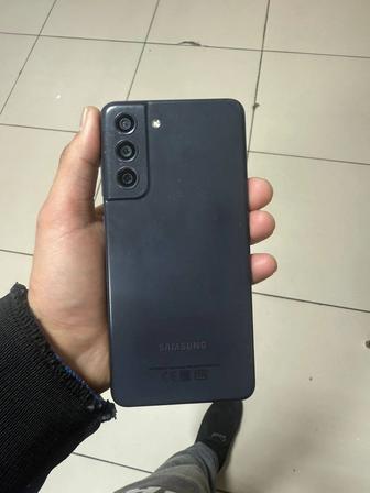 Самсунг с 21 фе