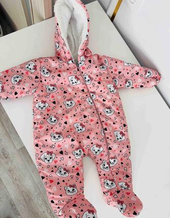 Продам детскую комбинезон на девочку