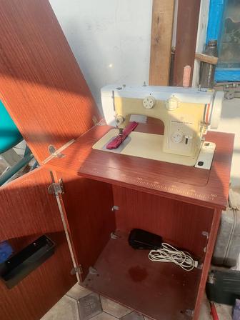 Чайка 142м электрическая