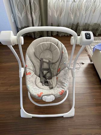 Продам качалку/кресло Бренда GRACO