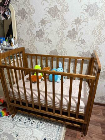 Детский кровать