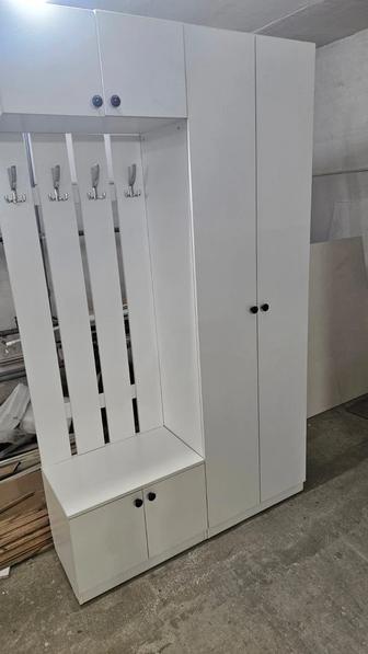 Продам прихожую