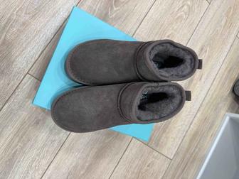 Абсолютно новые угги из натуральной замши и шерсти