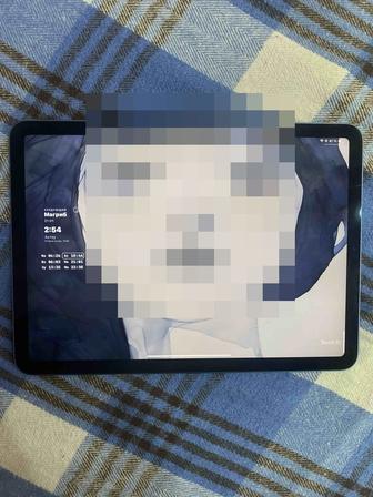 продаю Ipad air 5