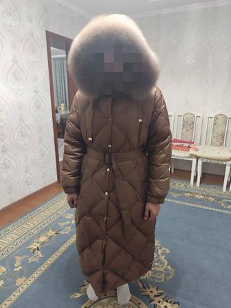 Продам пуховик MAX MARA