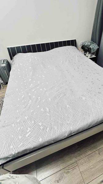 Шкаф купейный с кроватью и матрасом