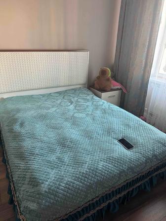 Спальный кровать