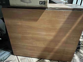 Стол гостевой