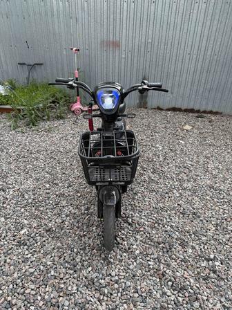 Срочно продам электровелосипед sk8