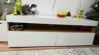 Продам тумбочку