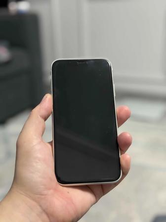 iPhone 11 64 gb белый